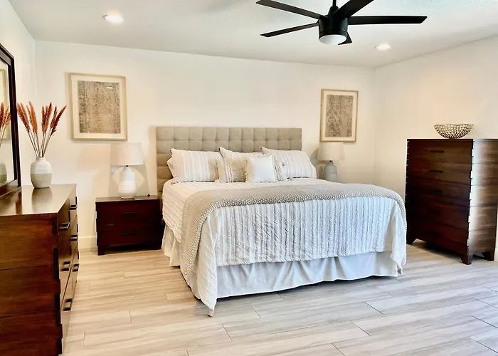 Old Town Heated Pool Close To Everything * Scottsdale